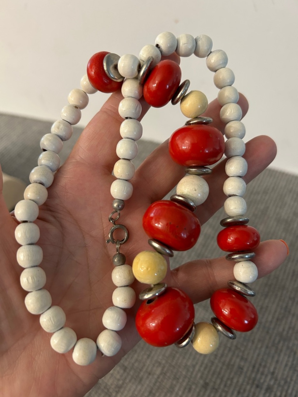 Vintage wooden Bead Statement Necklace chunky Red, White, Cream, silvertone